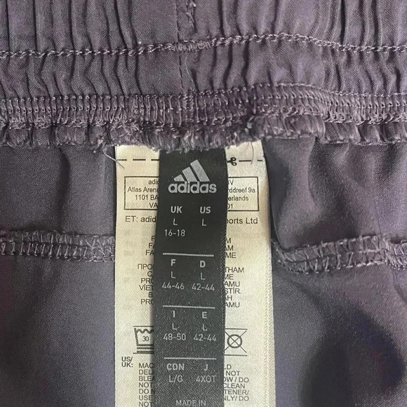 Adidas Climalite Women’s Purple Athletic Shorts Purple and White size Large - Picture 9 of 10